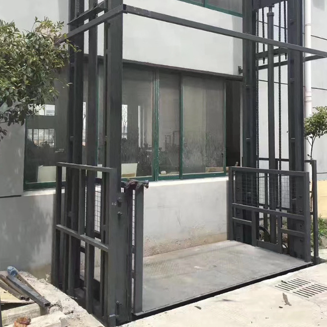 启东5吨室外升降货梯
